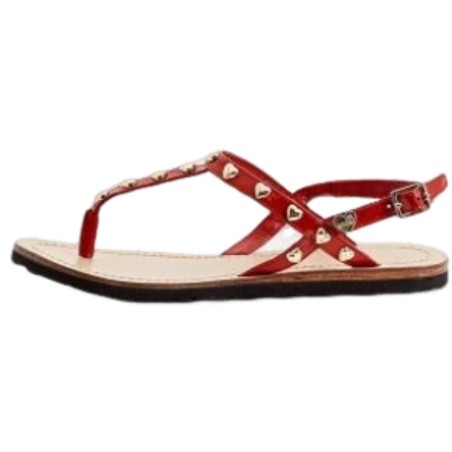 AMO LOS ZAPATOS MOSCHINO